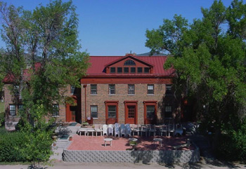 Mountain Meadow Inn