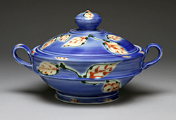 Sarah Jaeger, Tureen